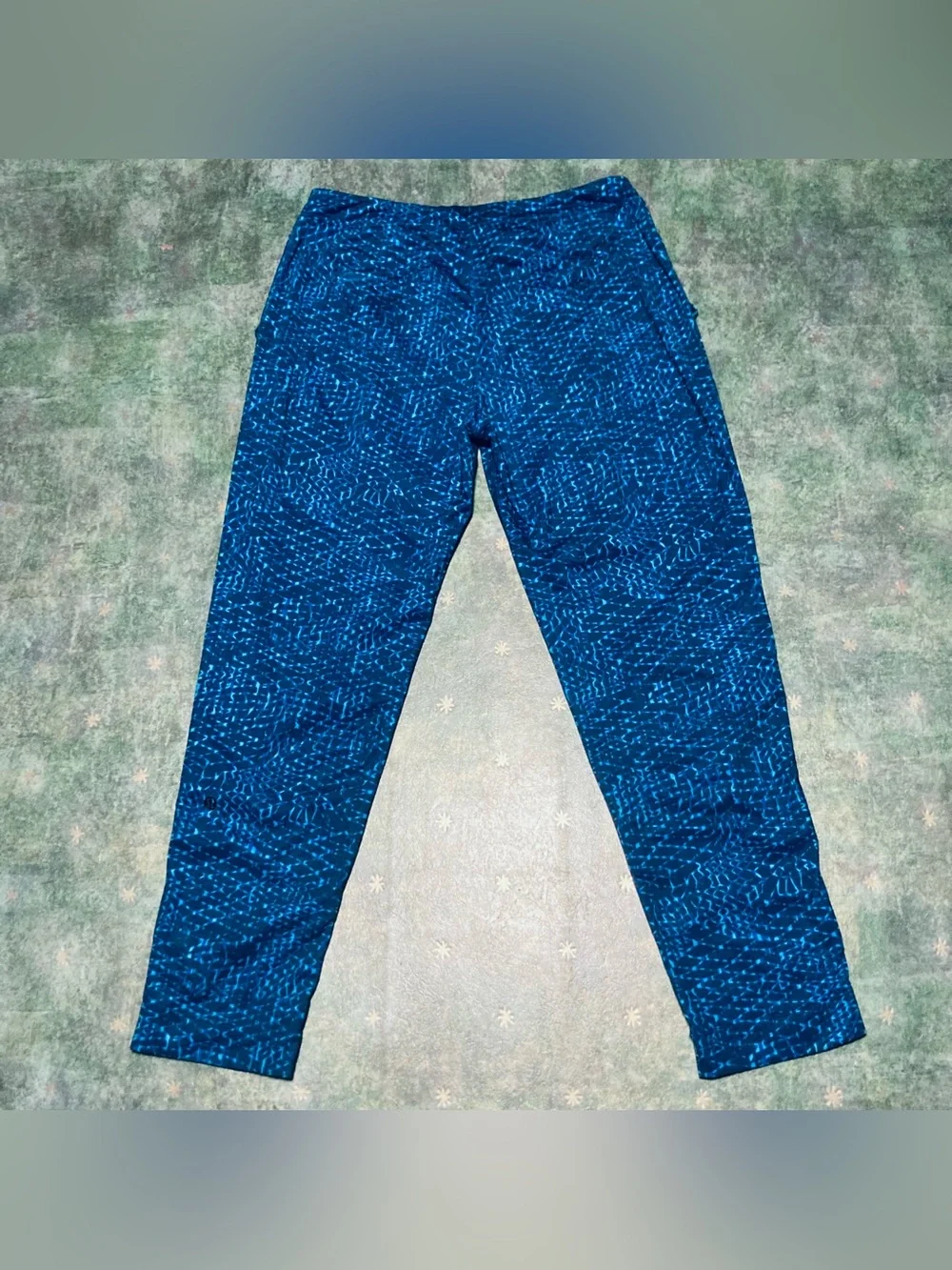 Lululemon Vintage Jet Pant Sz 6, Samba Snake Kayak Hero Blue Relaxed Fit Trouser